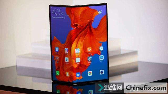 本月发布！华为Mate X“鸽了”八个月，看完售价选择原谅它