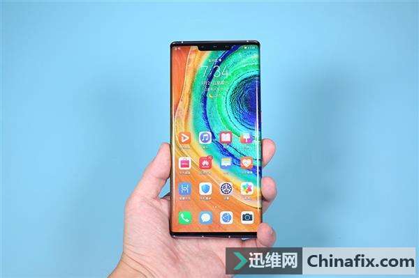 88°环幕屏的创新交互体验：华为Mate30 Pro成新一代影音游戏神器