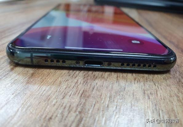iPhone12三项新设计曝光爆料达人：Apple要把充电口去除