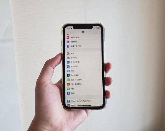iPhoneXR跌到“国产价”！已到历史新低，网友：还能再等等