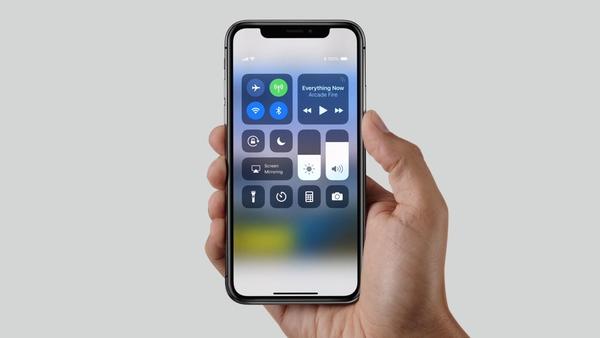 库克暗示苹果大动作：让iPhone更加开放