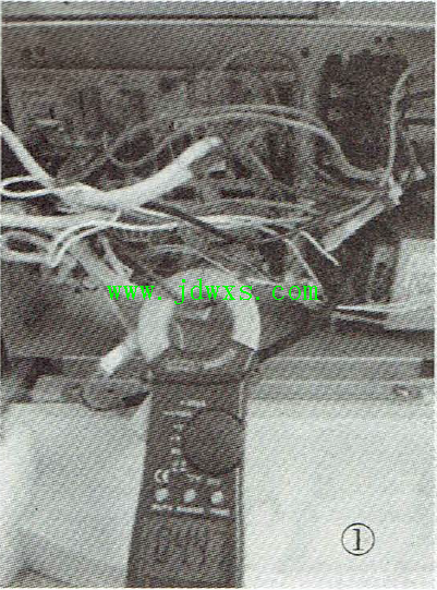 格力KFR - 50LW/( 50566 )Aa-3型( 悦风) 空调，制热效采差的维修