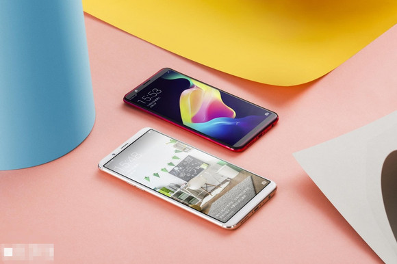 OPPO R11s Plus评测，全面屏为了更好的吃鸡！