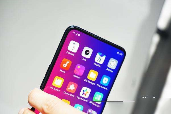 完美将艺术融入到全面屏科技：OPPO Find X测评