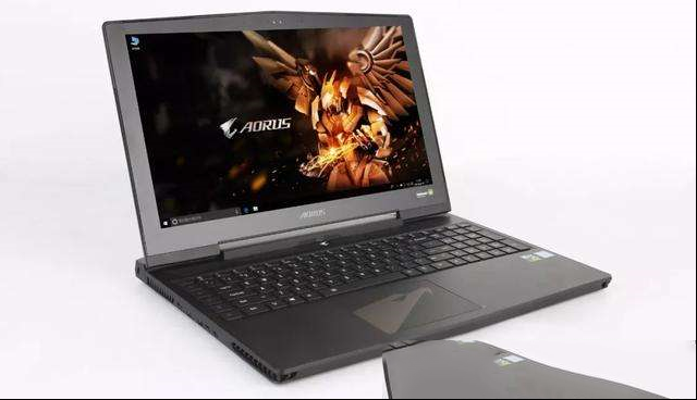 新款技嘉AORUS X5测评：i7-8850H+GTX1070，性能彪悍！