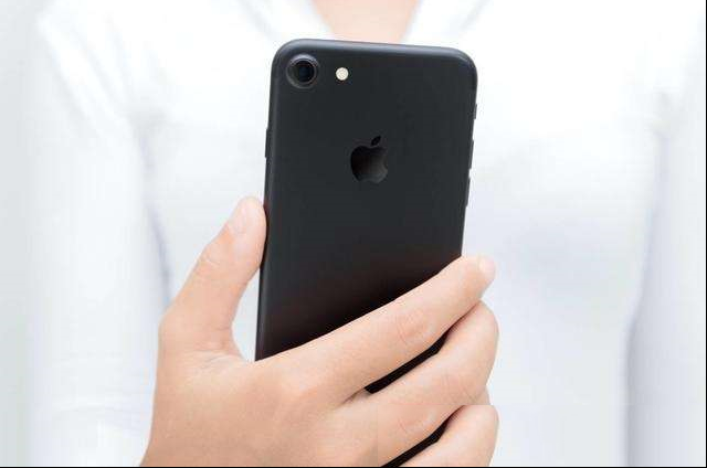 iPhone7麦克风漏洞免费维修计划停止了！果粉的福利没了！