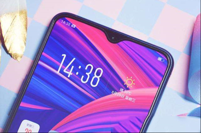 OPPO R17手机开箱测评：渐变水滴屏下的真本领