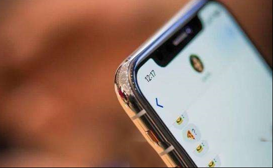 被曝最贵iPhone手机掉漆门！吐槽不如千元机