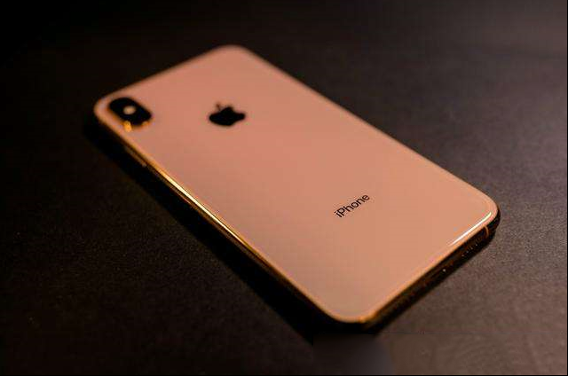 iPhoneXS Max价格再度跳水，引来老用户吐槽不断，亏大了