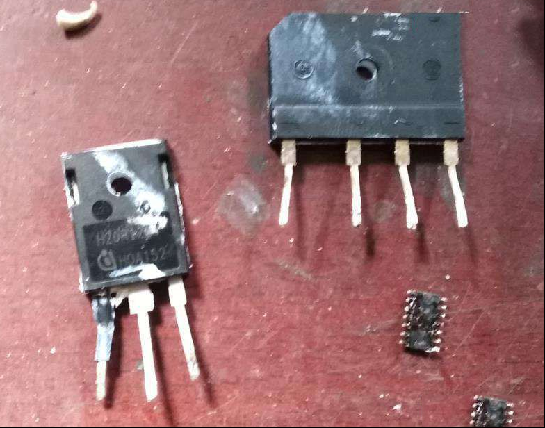 苏泊尔CFXB50HZ5电饭煲不通电的检修思路