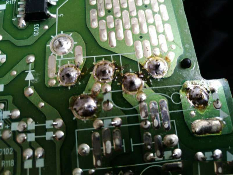 三菱NJ-V10J1炭炊釜电饭煲不能正常工作的检修
