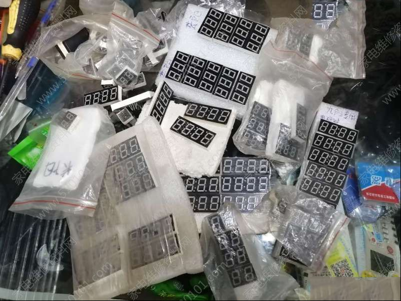 因LED数码管导致电磁炉按键失灵的维修经验