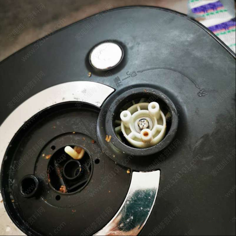 苏泊尔电压力锅不正常加热的检修思路过程