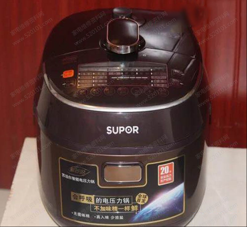 苏泊尔CYSB50FC11-100电压力锅上盖的拆卸技巧