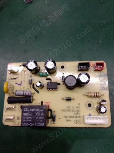 苏泊尔CFXB40FC835-75电饭煲指示灯全亮的检修思路