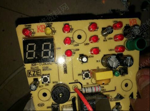 伊莱特EB-YC30H1电饭锅功能键没反应的检修思路