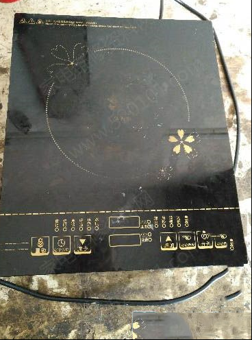 小天鹅电磁炉可以加热但调减少键无反应的检修思路