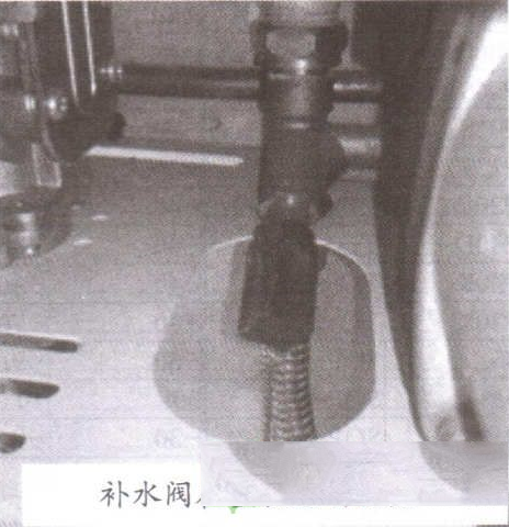 高科BGL-24KW-T燃气壁挂炉显示E4代码不烧水的维修
