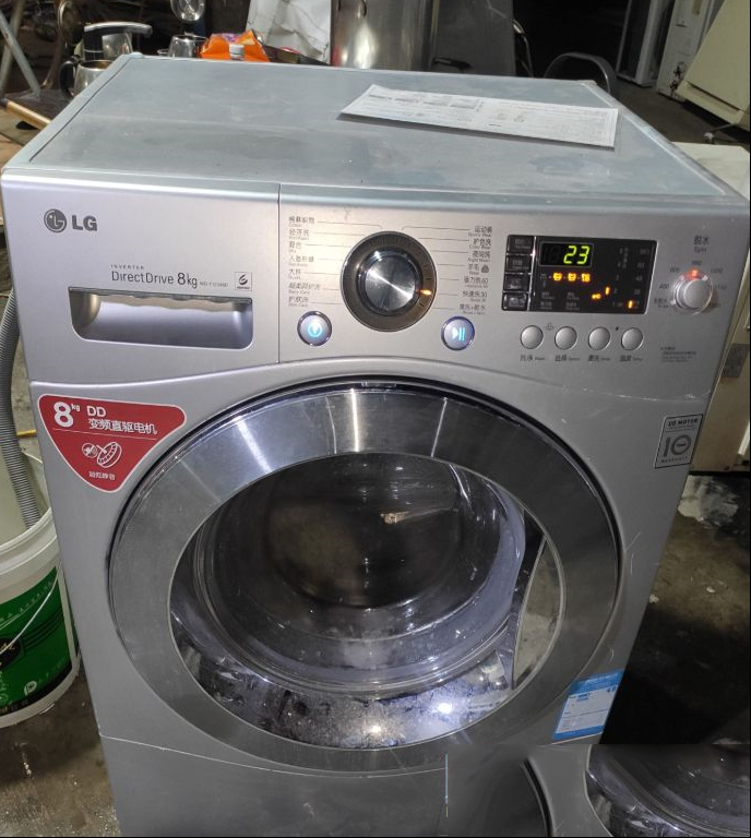 LG WD-T12345滚筒洗衣机不进水也不排水显示E1的检修思路