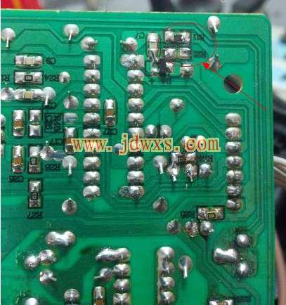 苏泊尔C2050 电磁炉出现E3 故障代码