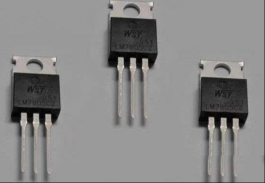7805三端稳压芯片的引脚图和参数及作用