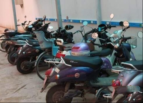 电瓶车充电器充满后未拔掉有啥影响