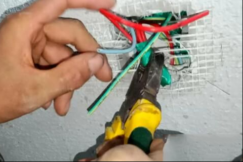 电工常见的10种错误，习惯性错误是操作禁忌