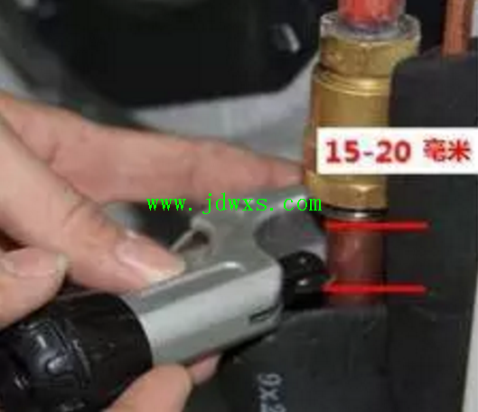 维修使用“R32”制冷剂家用机注意事项（第一节）