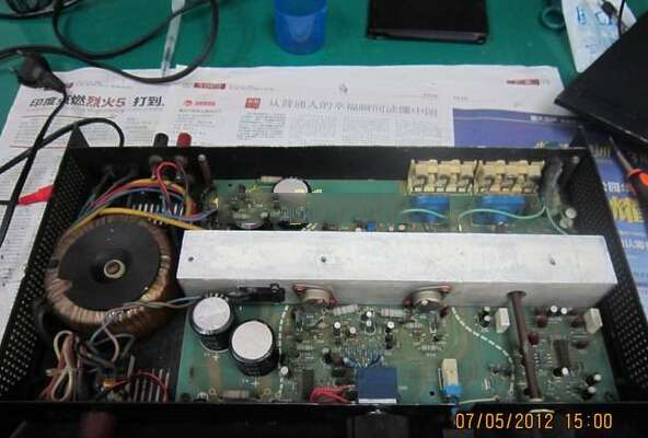 音乐传真A1有杂音纯甲类功放维修一例