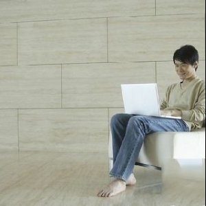 如何健康使用电脑?12个方法让你身体健康