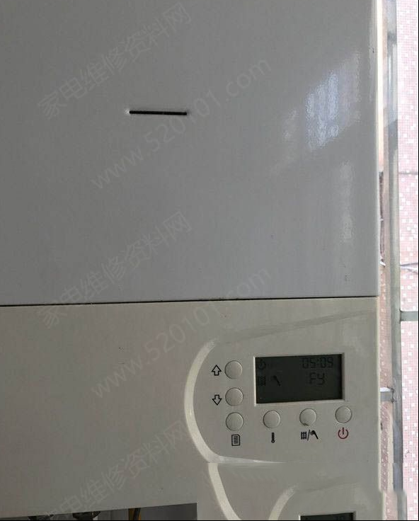 迈斯特燃气壁挂炉不点火显示FY故障代码的维修